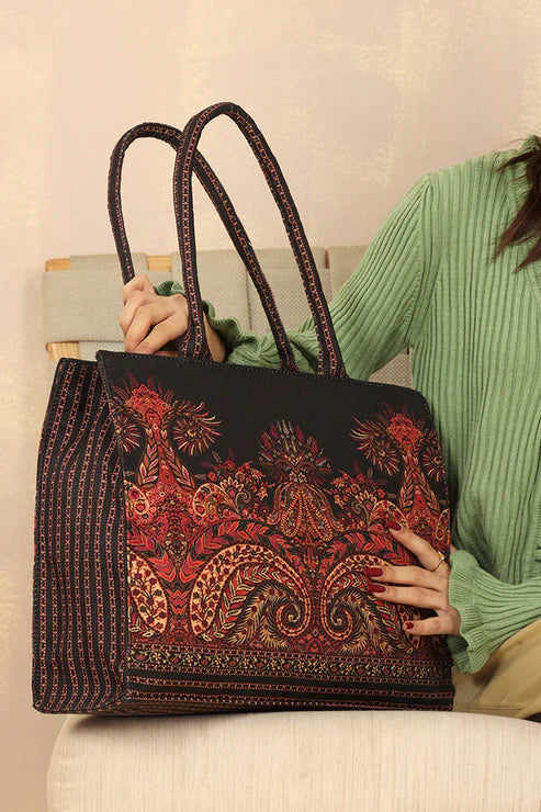 BAGORA CANVAS TOTE CHARM