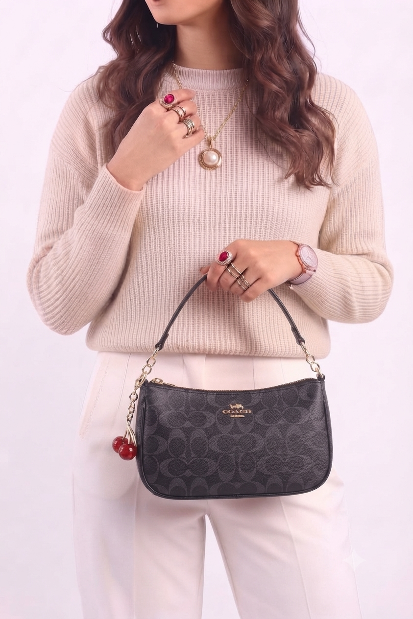 COACH SHOULDER BAG_ SOFT GREY