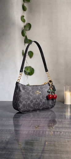 SHOULDER BAGS