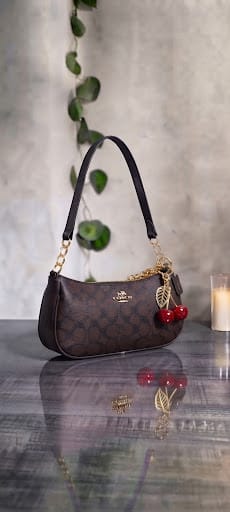 Shoulder bag