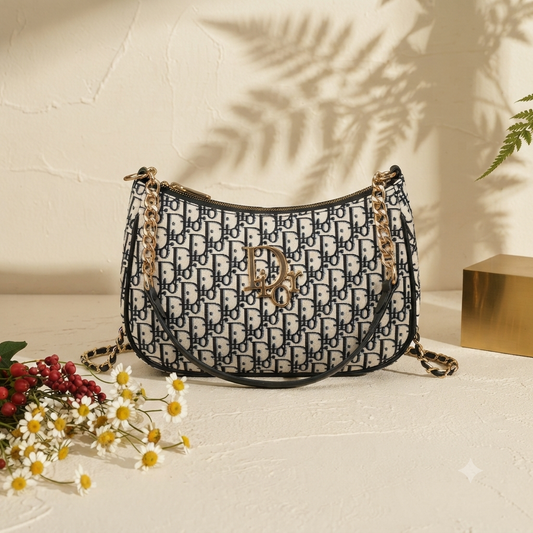 DIOR SHOULDER BAG WHITE